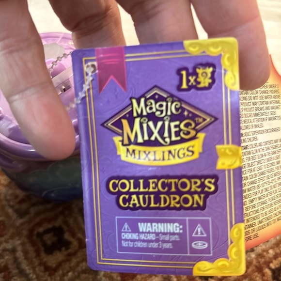 Magic mixies unopened 4 in the set nwt and perfect for Christmas gift giving - Picture 8 of 8